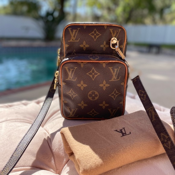 Louis Vuitton 1986 Amazone Bag in Monogram w/Dust Bag - Picture 16 of 16